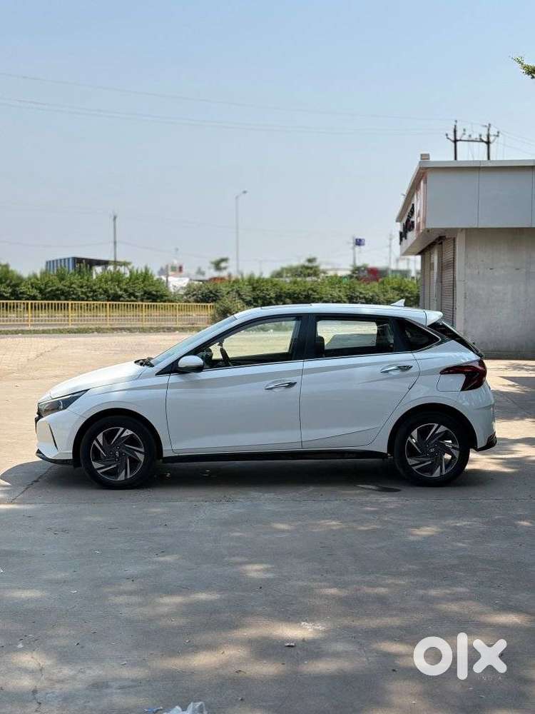 Hyundai I20 Asta (o) 1.0 Turbo Dct, 2021, Petrol