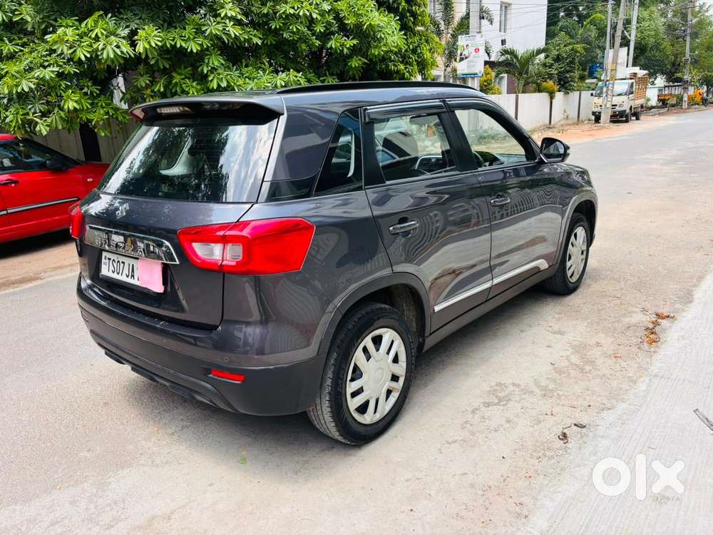 Maruti Suzuki Brezza 1.5 Vxi Smart Hybrid, 2021, Petrol