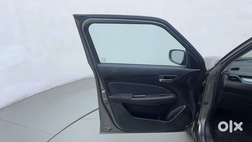 Maruti Suzuki Swift Amt Vvt Vxi, 2021, Petrol