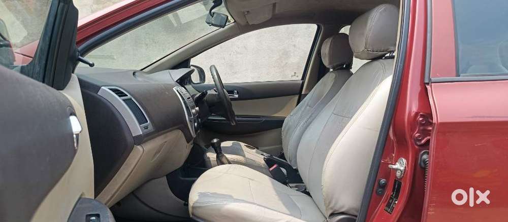 Hyundai I20 Magna 1.2 Mt, 2012, Petrol