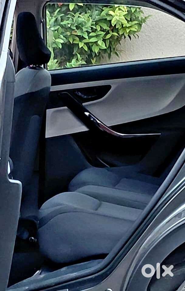 Tata Nexon Pure 1.2 S Revotron Petrol 6 Mt, 2026, Petrol