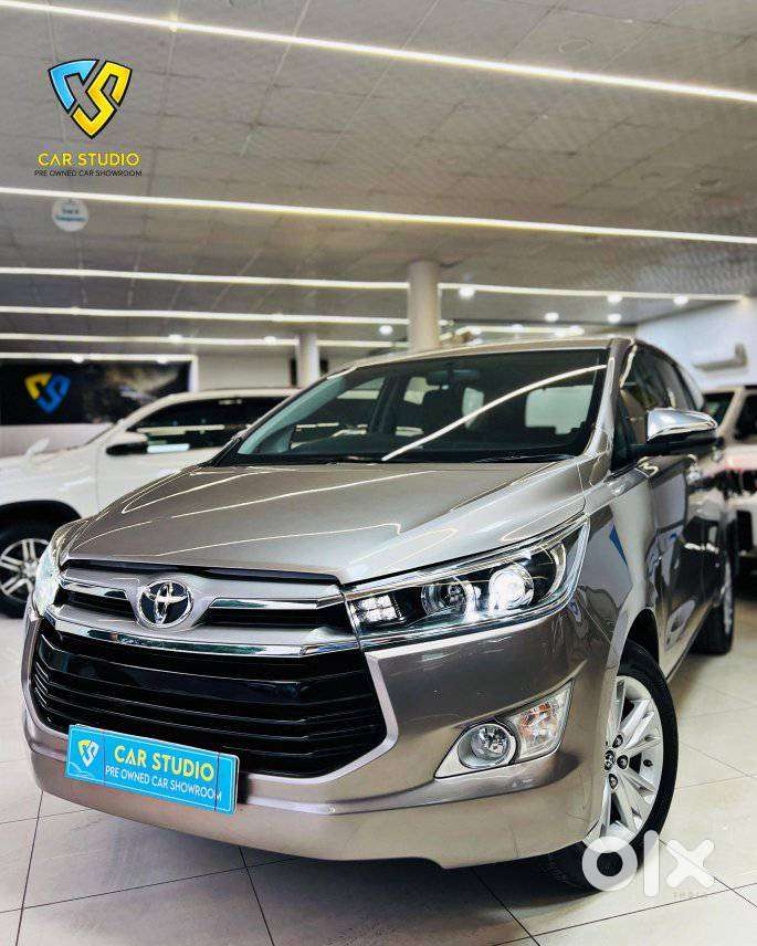 Toyota Innova Crysta 2.8z Automatic, 2018, Diesel