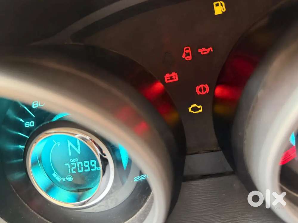 Mahindra Xuv500 Diesel Manual 2015 Well Maintained