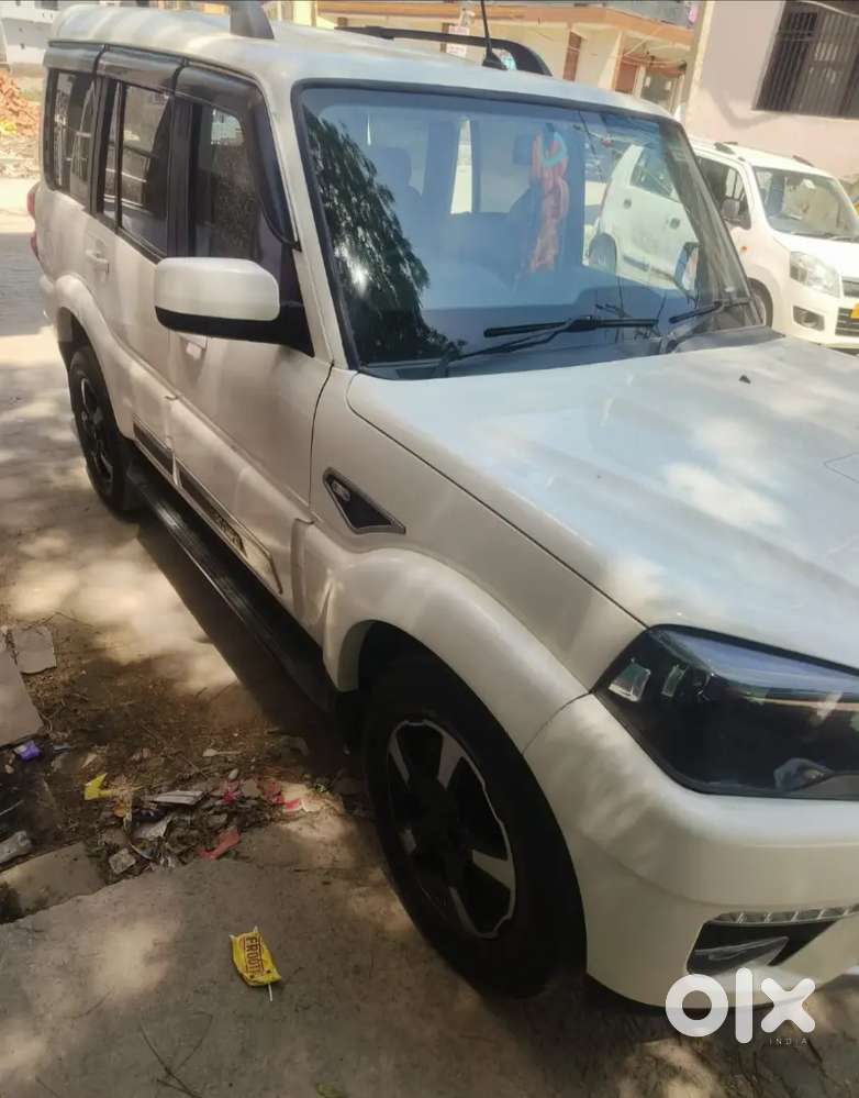 Mahindra Scorpio Classic 2023 Diesel 45000 Km Driven