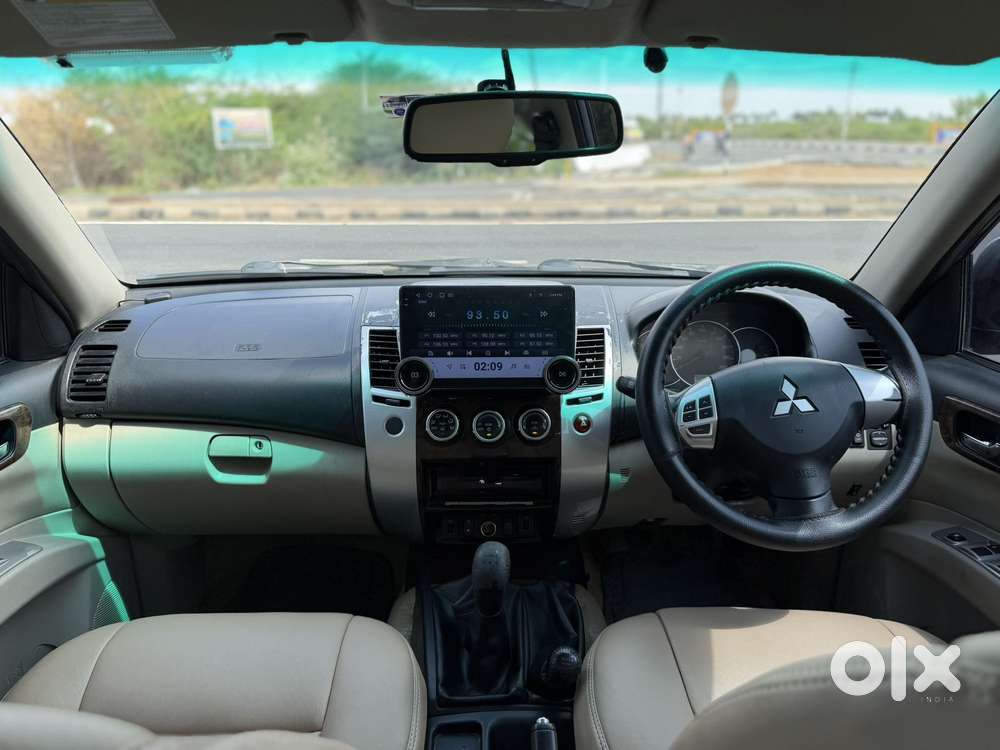 Mitsubishi Pajero Sport 2.5 Manual, 2016, Diesel