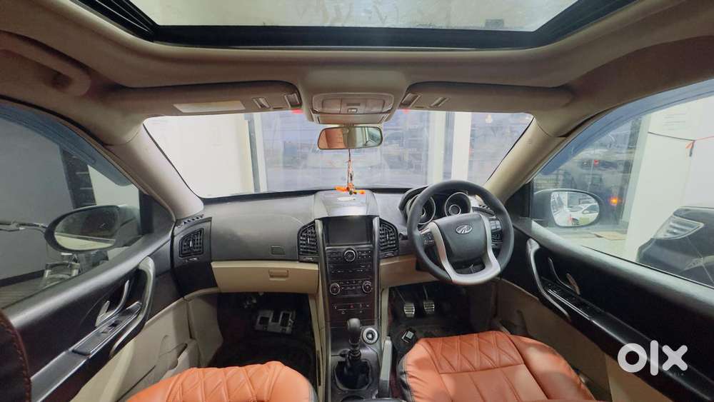 Mahindra Xuv500 2.2 W10, 2016, Diesel