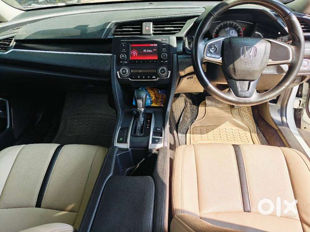 Honda Civic 1.8 V At, 2019, Petrol