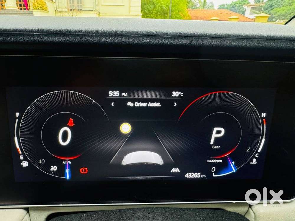 Mahindra Xuv700 2.2 Ax 7 Diesel At Str Awd, 2024, Diesel
