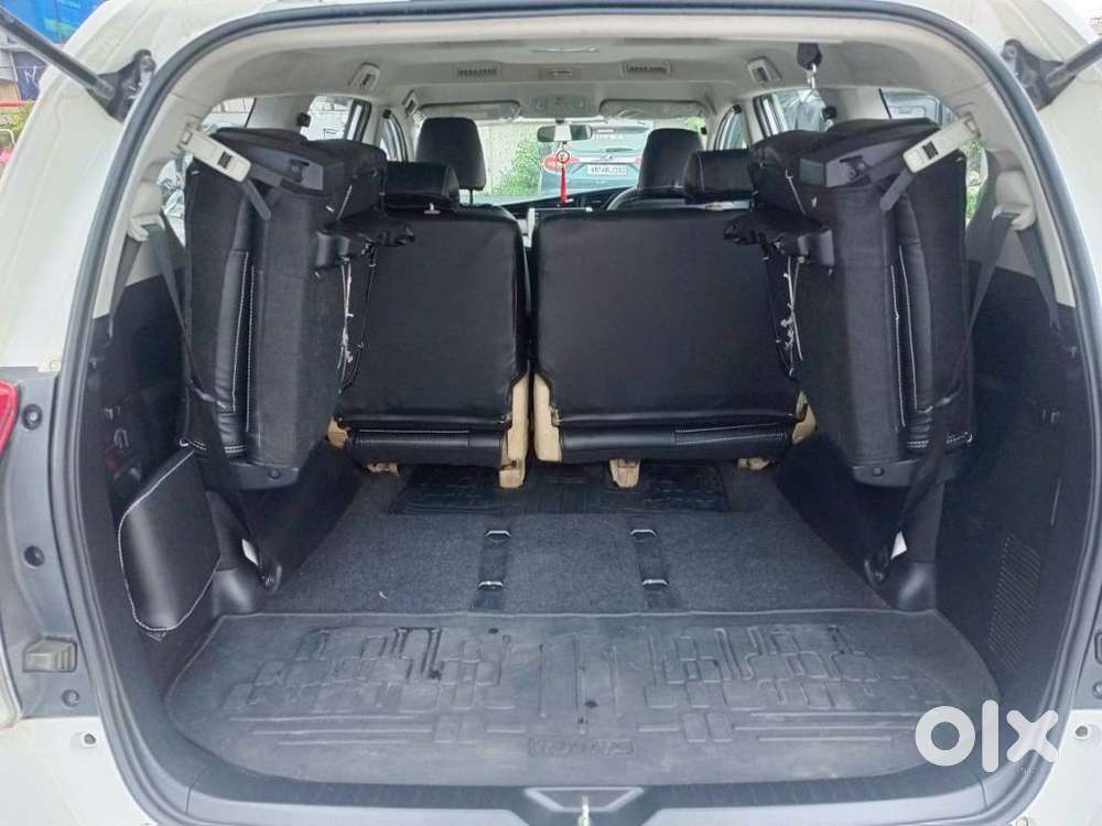 Toyota Innova Crysta 2.8 Gx At 7 Str, 2024, Diesel