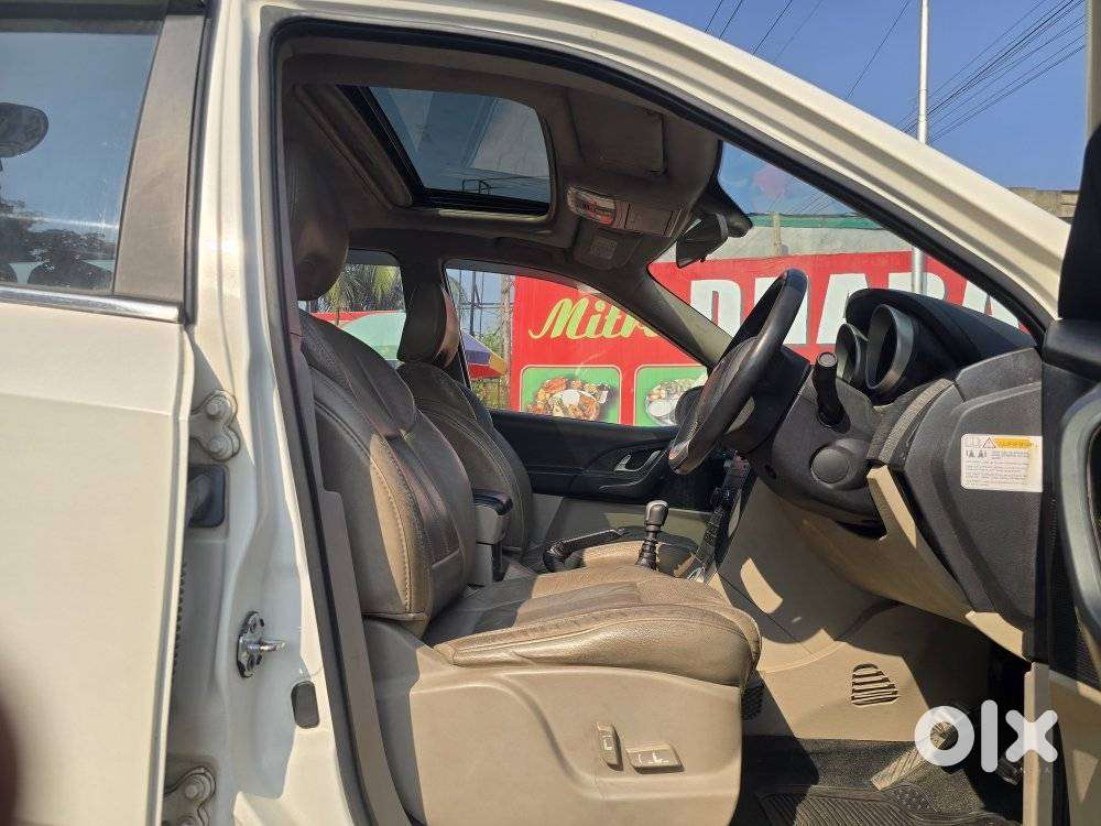 Mahindra Xuv500 2.2 W10, 2018, Diesel