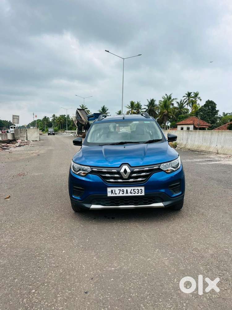Renault Triber Rxt, 2022, Petrol