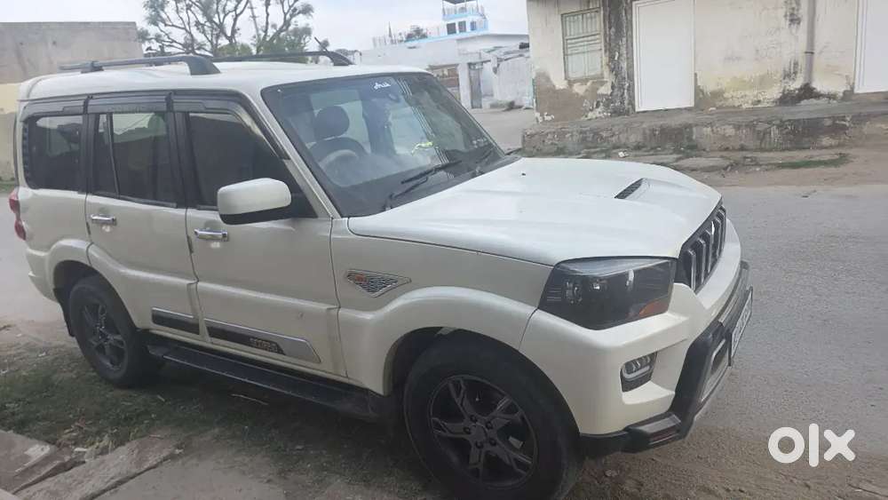 Mahindra Scorpio Classic 2014 Diesel 88000 Km Driven