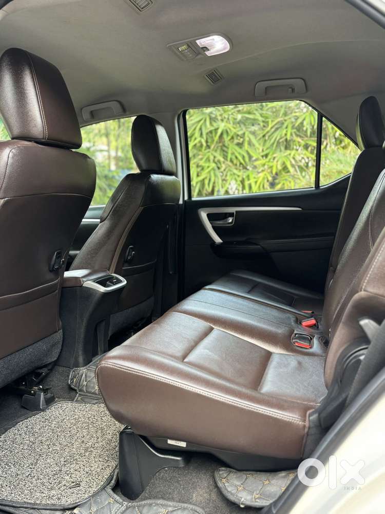 Toyota Fortuner 4x2 Mt 2.8 Diesel, 2020, Diesel