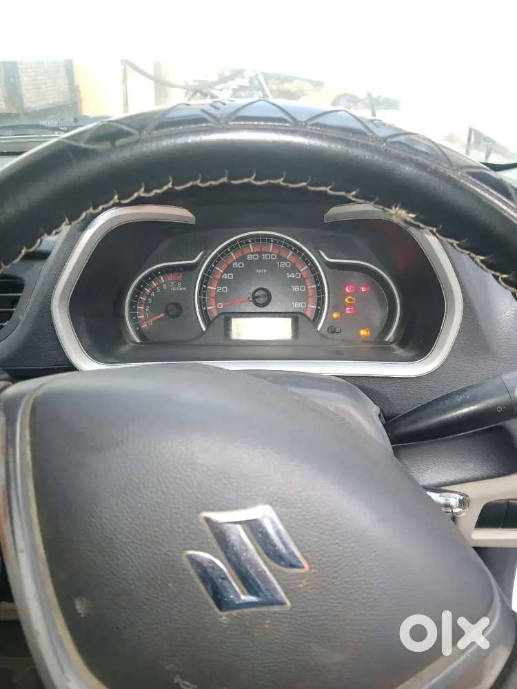 Maruti Suzuki Alto 2016