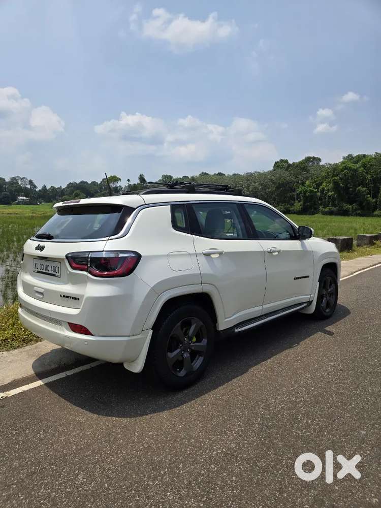 Jeep Compass 2018 Petrol Well Maintained