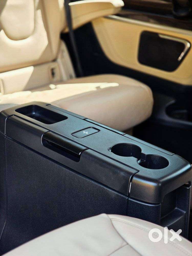 Mercedes-benz V-class 2.1 220 Expression Diesel At, 2020, Diesel