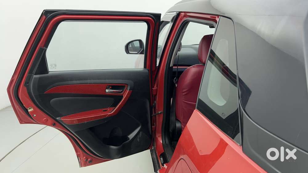 Maruti Suzuki Vitara Brezza 1.5 Zxi Plus Dual Tone, 2021, Petrol