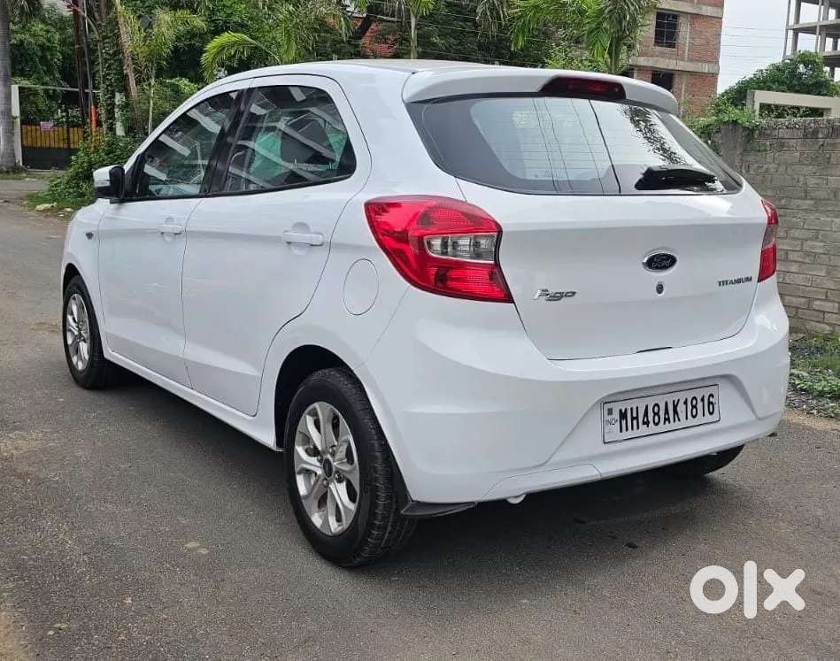 Ford Figo Titanium, 2016, Petrol