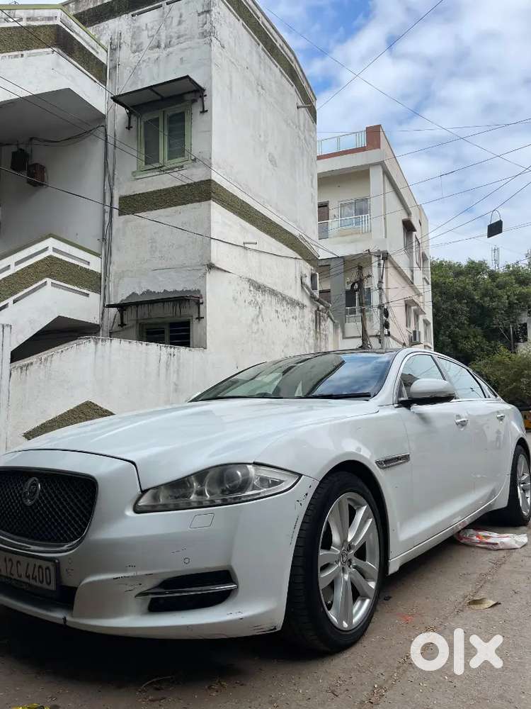 Jaguar Xj 2011 Car