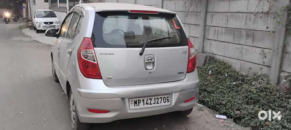 Hyundai I10 Sportz 2012 Car