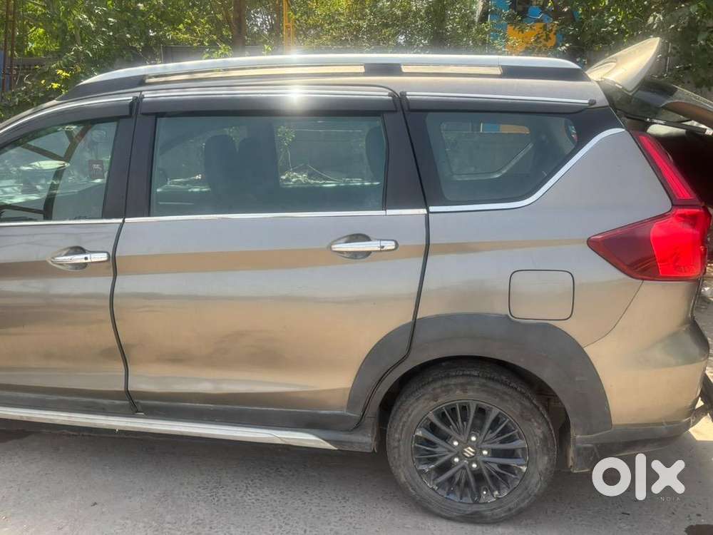 Maruti Suzuki Xl6 22 Petrol Well Maintained