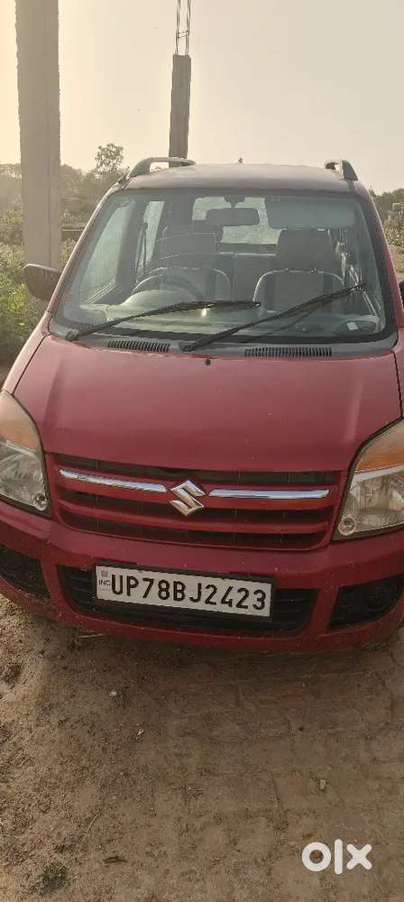 Injan Seal Pack He Koi Kaam Nhi He Gaadi Me