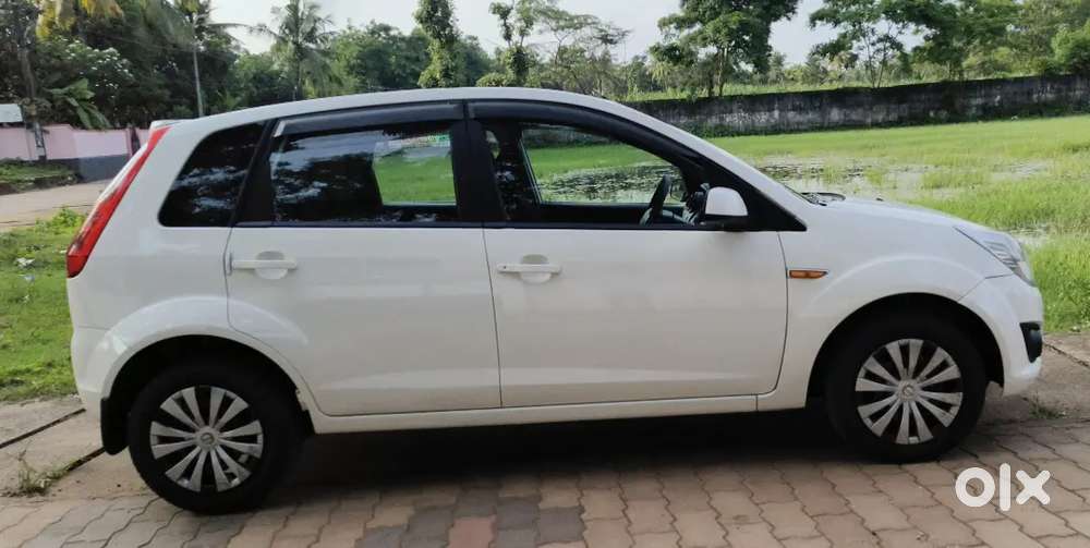 Ford Figo 1.2,lxi,2012,petrol
