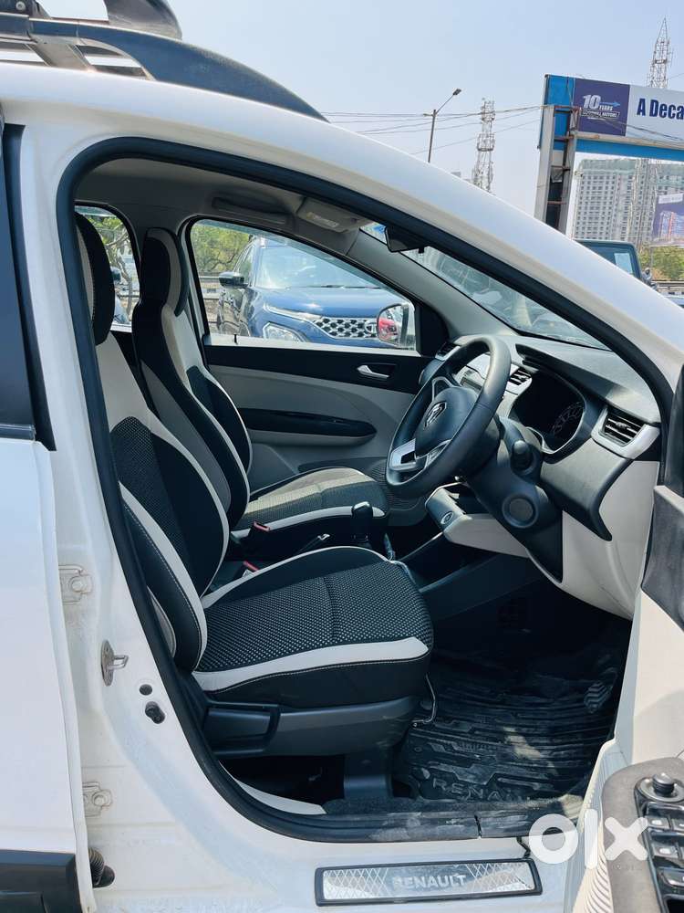 Renault Triber Rxz, 2020, Petrol