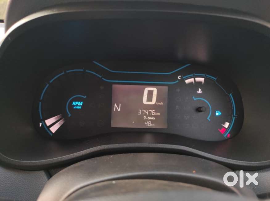 Renault Kwid 1.0 Rxt Amt Opt, 2020, Petrol