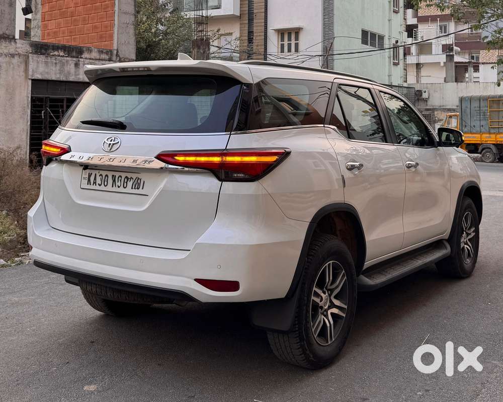 Toyota Fortuner 3.0 4x2 Mt, 2023, Diesel