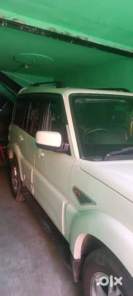 Mahindra Scorpio 2015