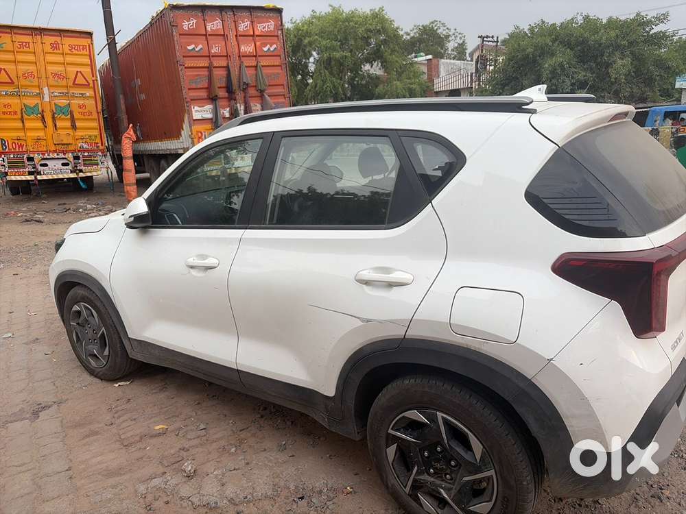 Kia Sonet Petrol 2025