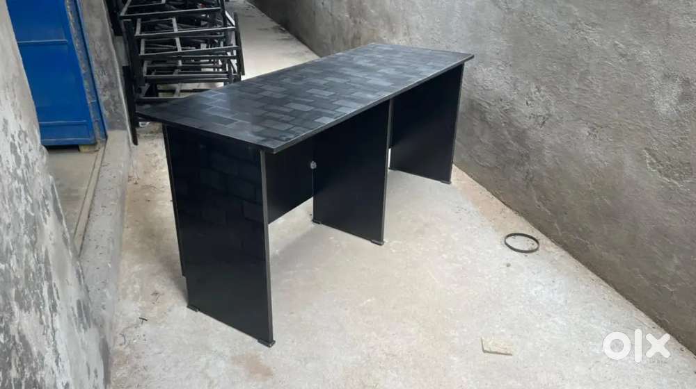 2 seater work station at mancheswar factory