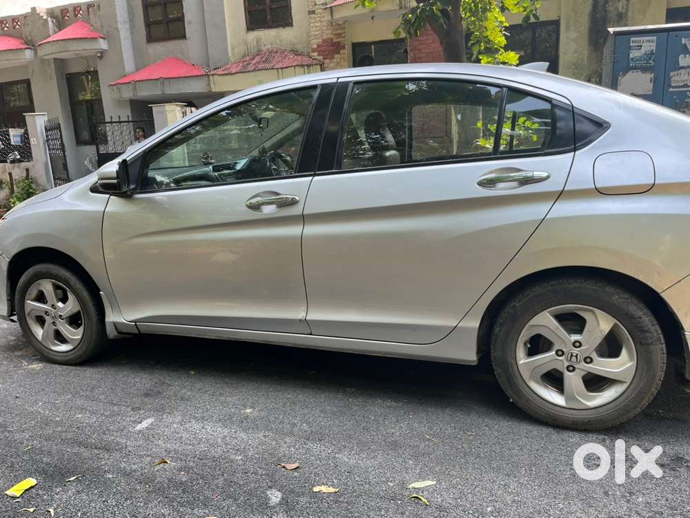 Honda City 2016 Cng & Hybrids Good Condition