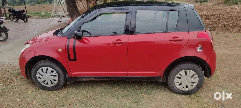 Swift 2011 Vxi Petrol +cng (sequential Cng (rc માં Cng એન્ટ્રી નથી)