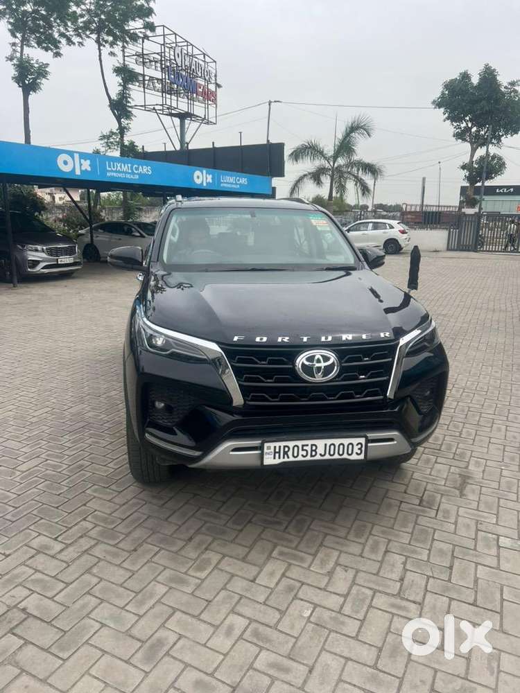 Toyota Fortuner 2024 Diesel 7800 Km Driven