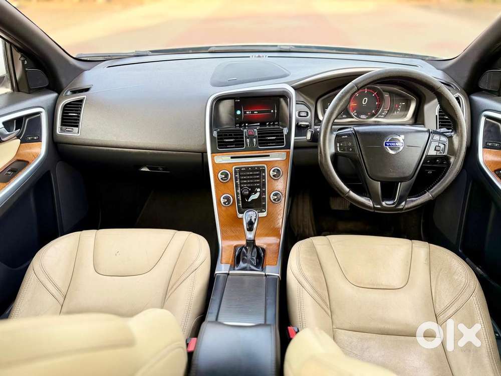 Volvo Xc60 Momentum D4, 2017, Diesel