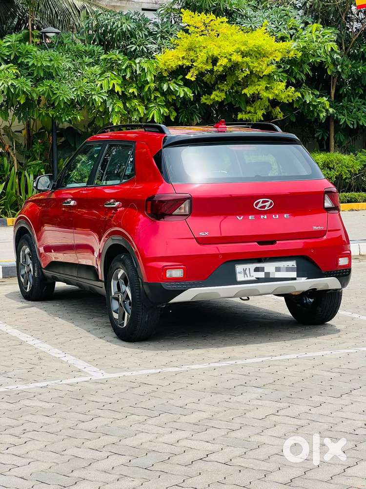 Hyundai Venue 1.0 Sx (o) Turbo Dct, 2019, Petrol