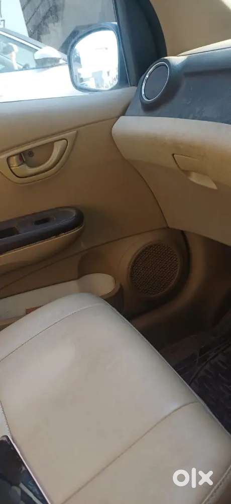 Honda Brio 2012
