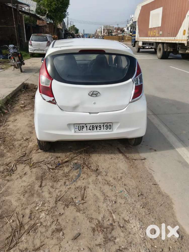Hyundai Eon 2012 Cng & Hybrids 70000 Km Driven