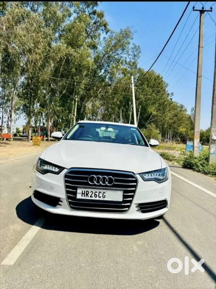 Audi A6 Model Hai Jisko Leni H Mssg Kare