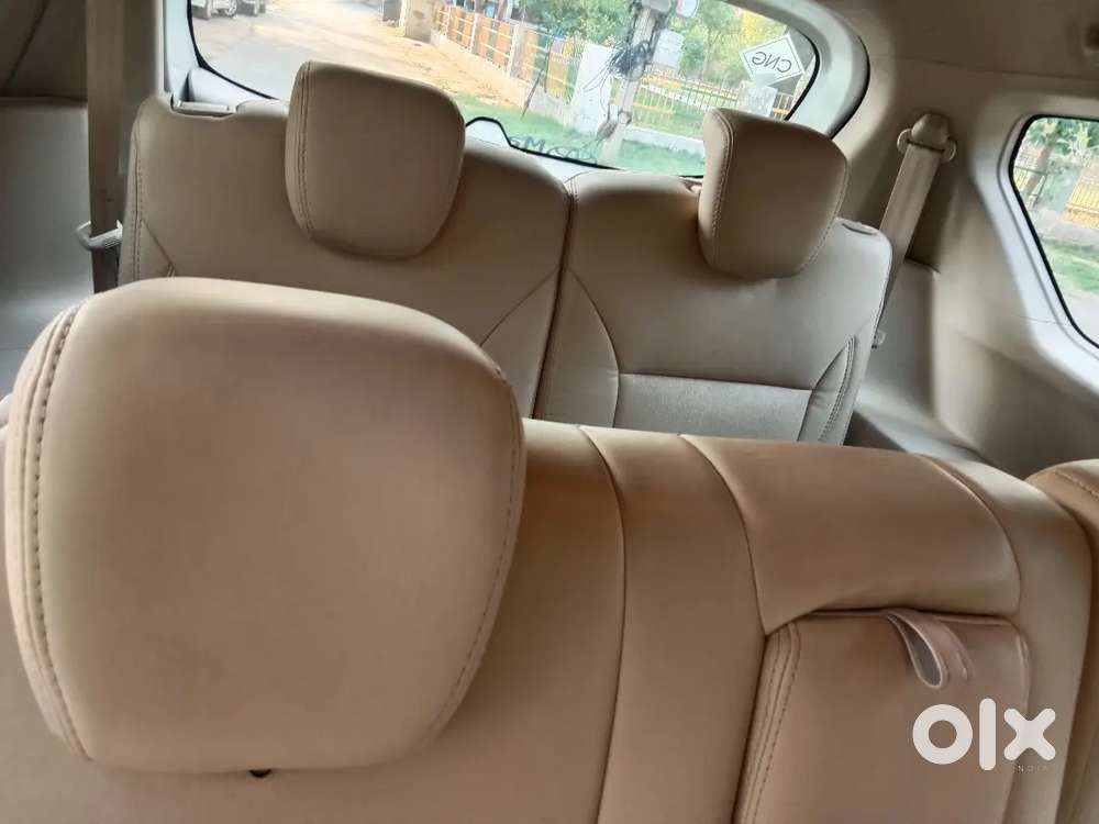 Toyota Rumion 2025 Petrol Well Maintained