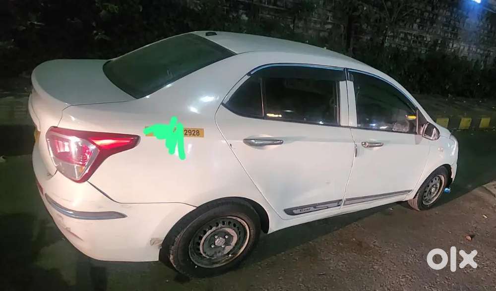 Hyundai Xcent Diesel Manual 2017 Variant