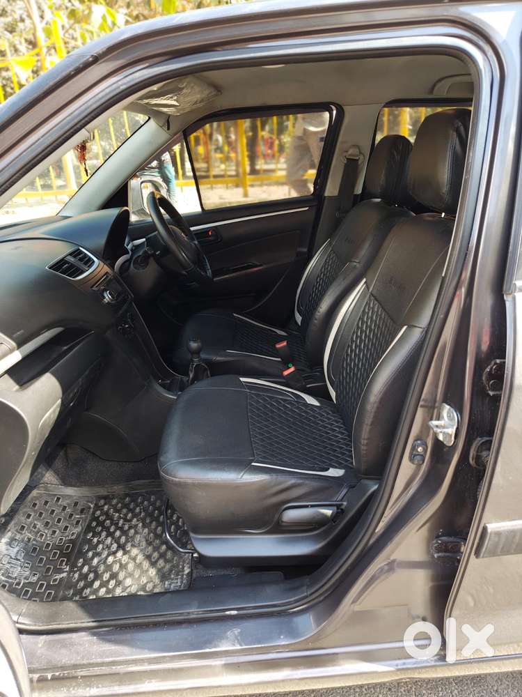 Maruti Suzuki Swift Lxi Optional-o, 2017, Petrol