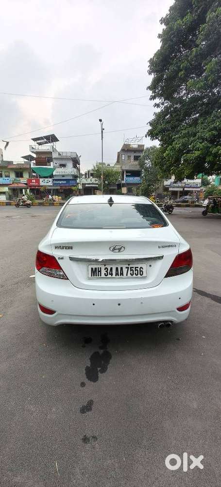 Hyundai Verna Fluidic 1.6 Crdi Sx Opt, 2012, Diesel