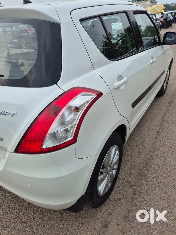 Maruti Suzuki Swift Zxi Plus, 2016, Petrol
