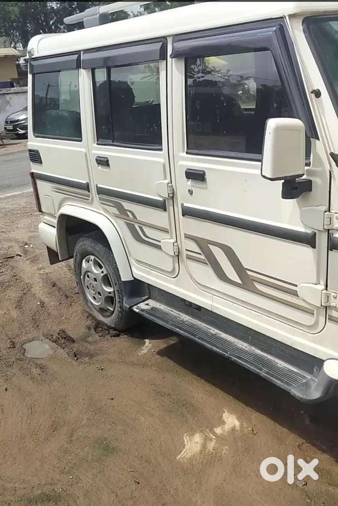 Mahindra Bolero 2023 Diesel 100000 Km Driven