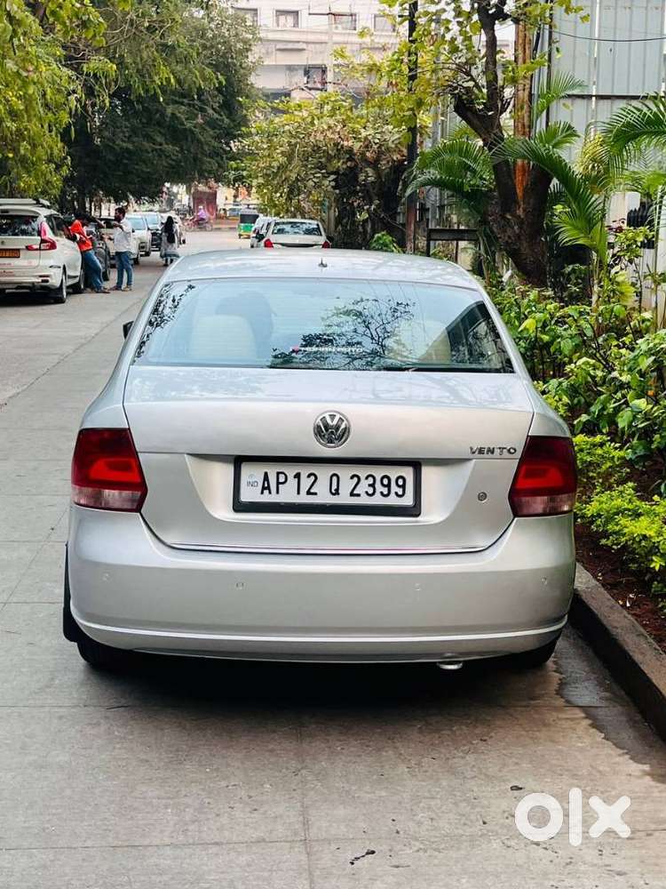 Volkswagen Vento 1.6 Highline Plus 16 Alloy, 2013, Diesel