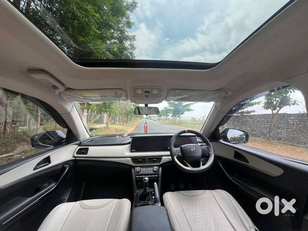 Mahindra Xuv700, 2024, Diesel