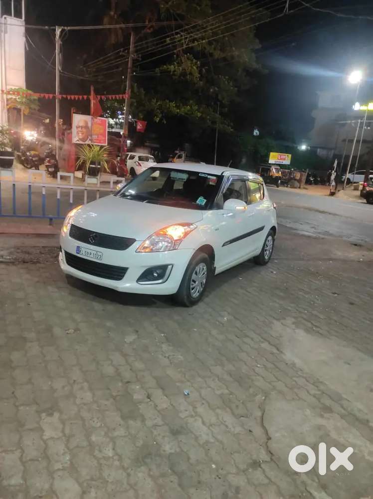 Maruti Suzuki Swift 2016 Vxi Petrol Abs With Airbag
